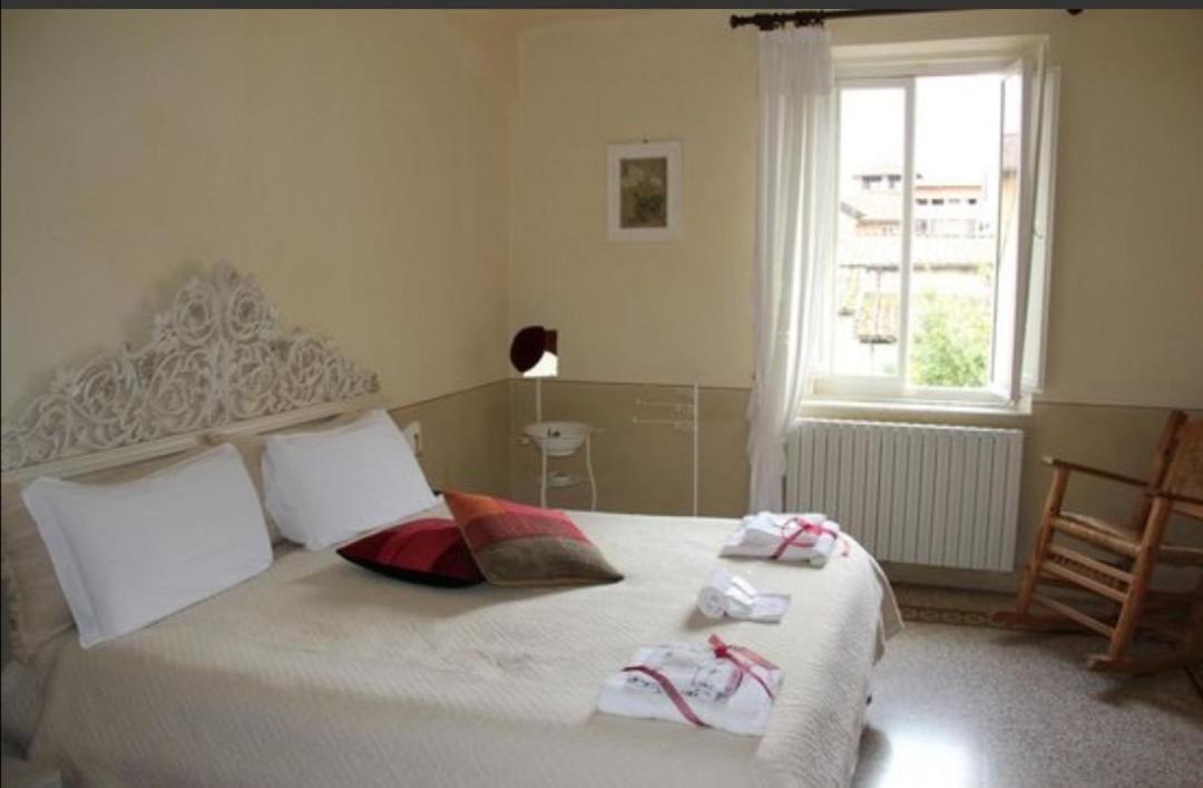 Bed And Breakfast Evelina Lucca Buitenkant foto